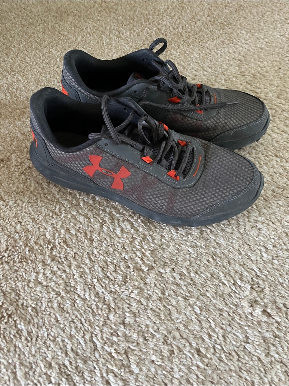 Under Armour Men’s Black and Orange Athletic Sneakers - Picture 3 of 5
